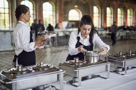 [Translate to English:] Catering für Konferenzen